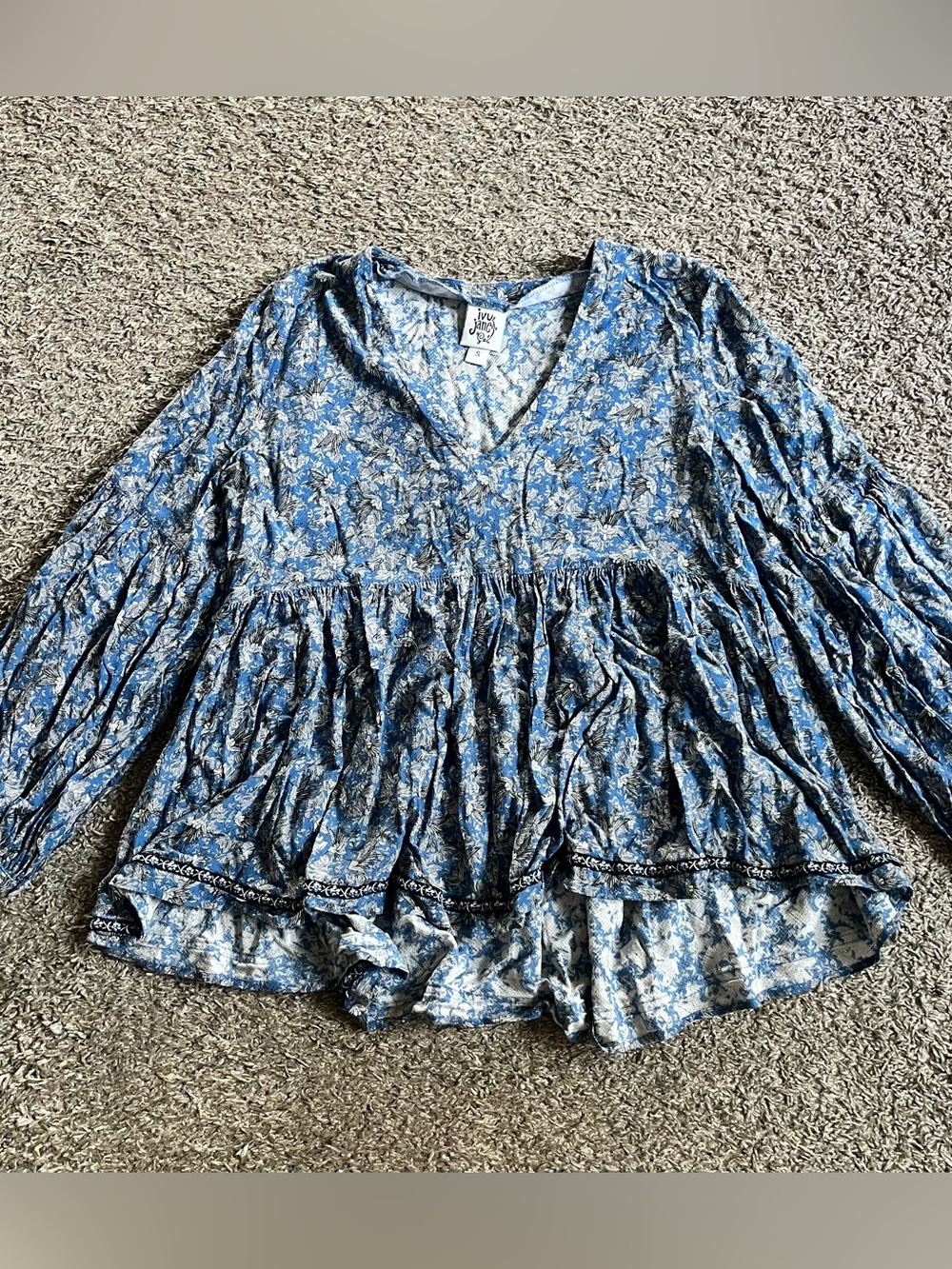 Ivy Jane Boutique Long Sleeve Blue White Hummingbird Blouse Top Small Boho Artsy
